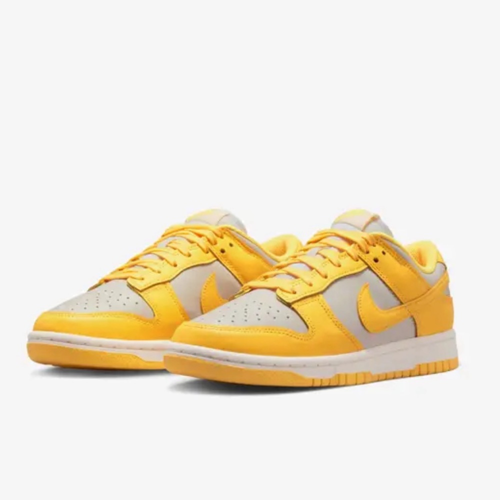 Nike Dunk Low Womens in light bone/sail/citron pulse